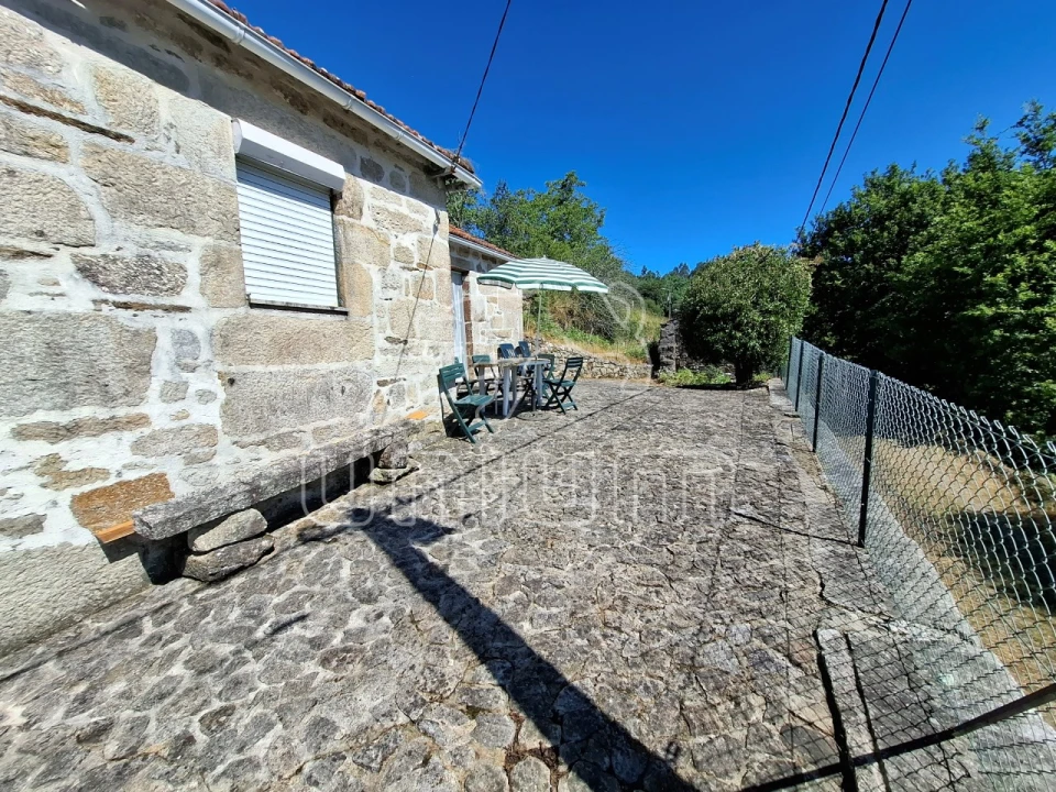 Moradia T1 para Venda em Mentrestido Foto 6