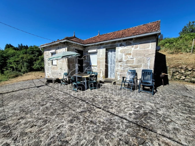 Moradia T1 para Venda em Mentrestido Foto 8