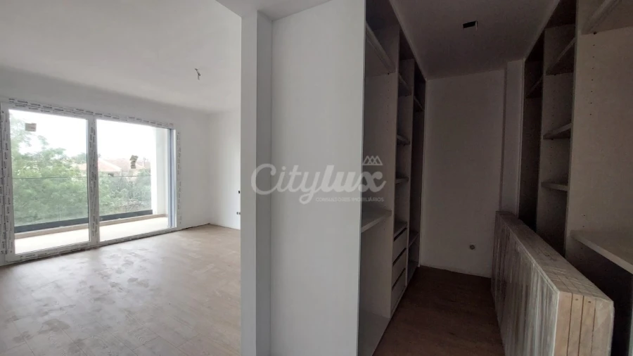 Moradia T4 para Venda em Alcabideche Foto 13