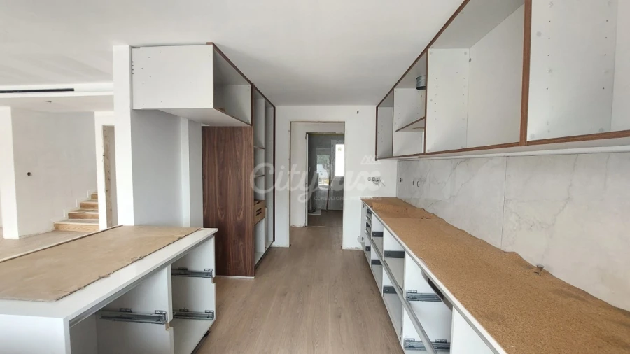 Moradia T4 para Venda em Alcabideche Foto 5