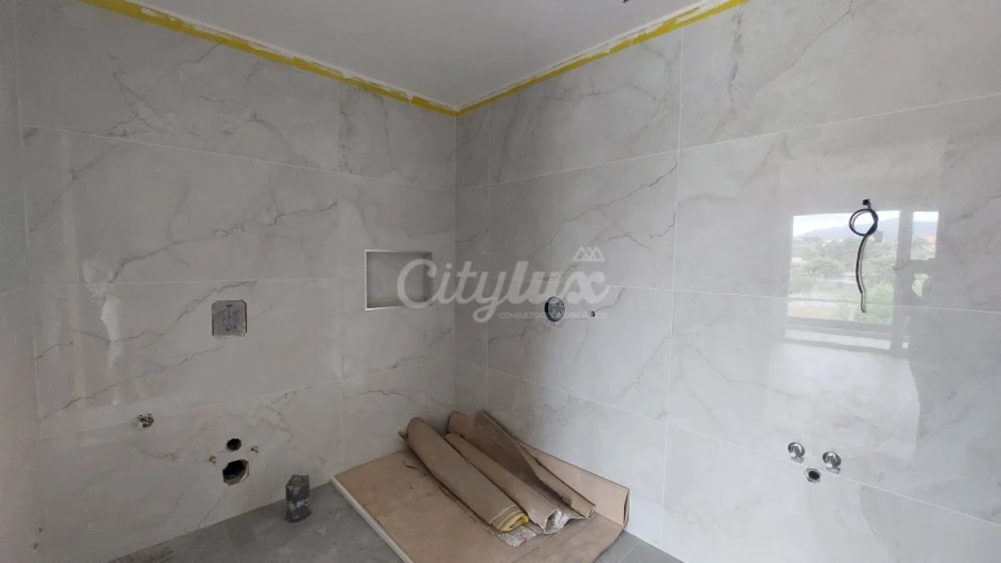 Moradia T4 para Venda em Alcabideche Foto 19