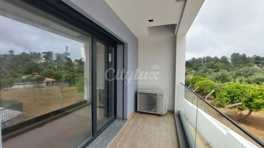 Moradia T4 para Venda em Alcabideche Foto 22