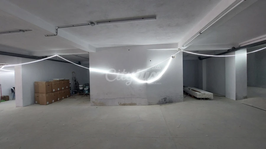 Moradia T4 para Venda em Alcabideche Foto 27