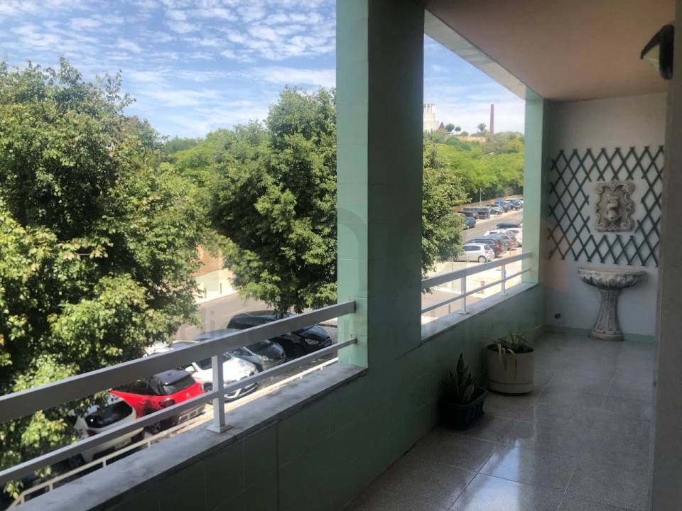Apartamento T3 para Venda em Oeiras e São Julião da Barra, Paço de Arcos e Caxias Foto 4