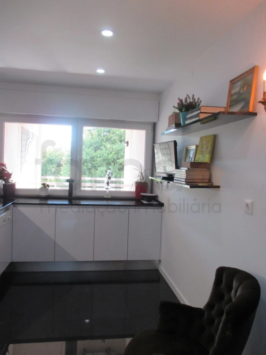 Apartamento T3 para Venda em Oeiras e São Julião da Barra, Paço de Arcos e Caxias Foto 15