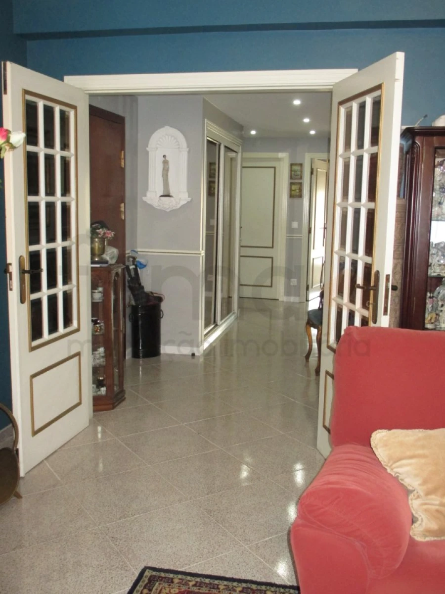 Apartamento T3 para Venda em Oeiras e São Julião da Barra, Paço de Arcos e Caxias Foto 19