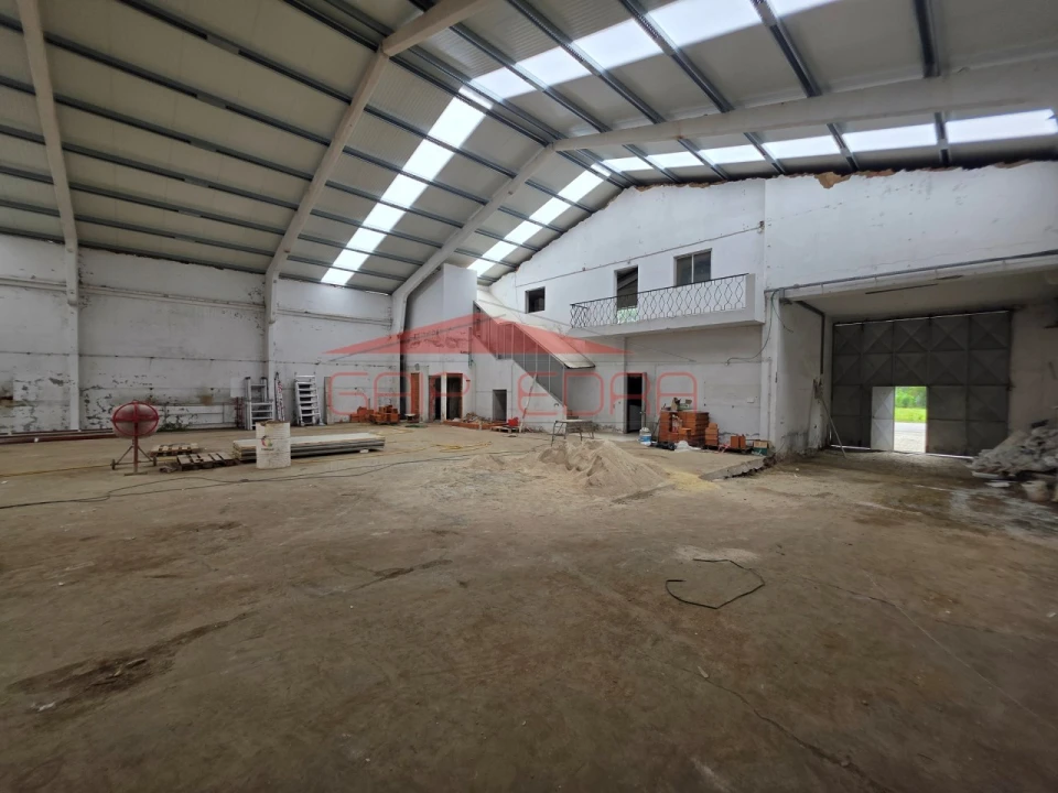 Armazém para Arrendamento em Maceda Foto 11