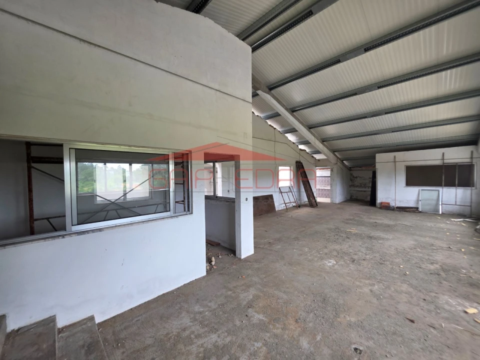 Armazém para Arrendamento em Maceda Foto 5