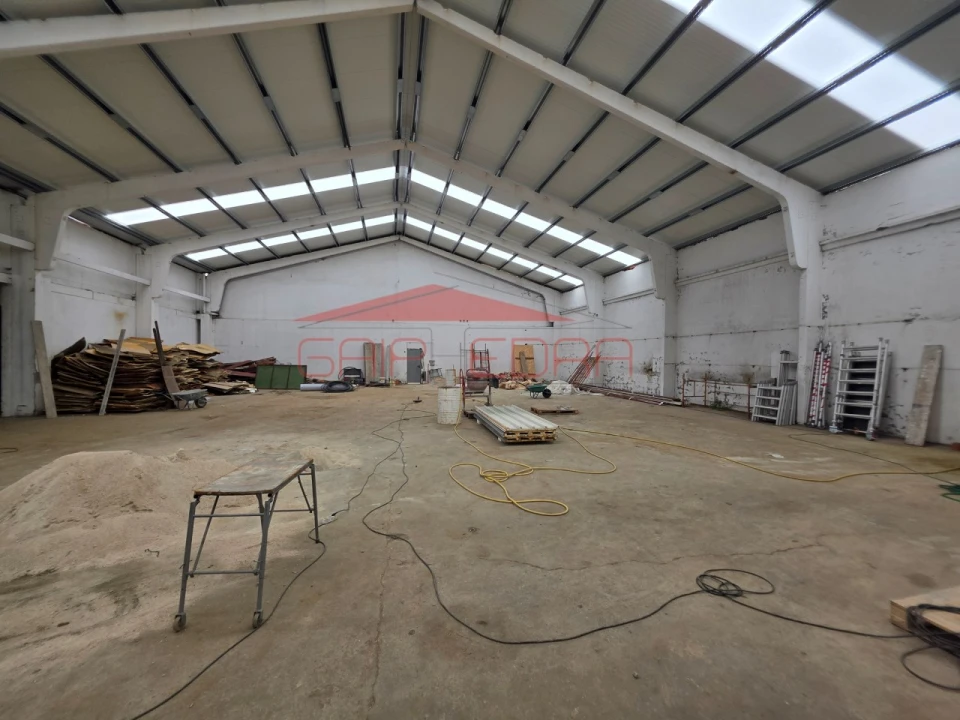 Armazém para Arrendamento em Maceda Foto 9