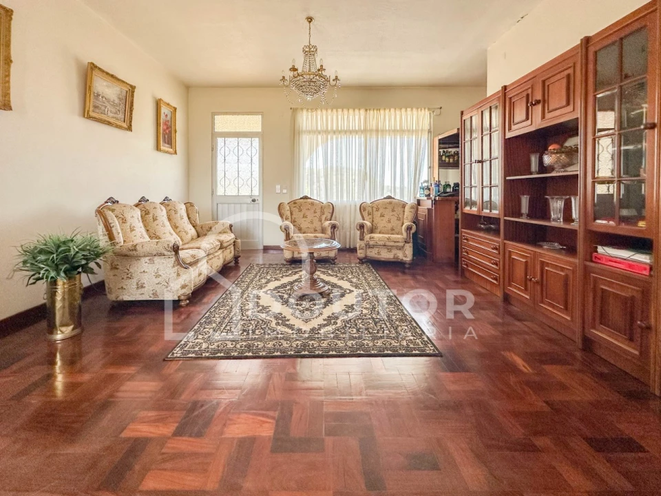 Moradia T3 para Venda em Ribeira Brava Foto 5