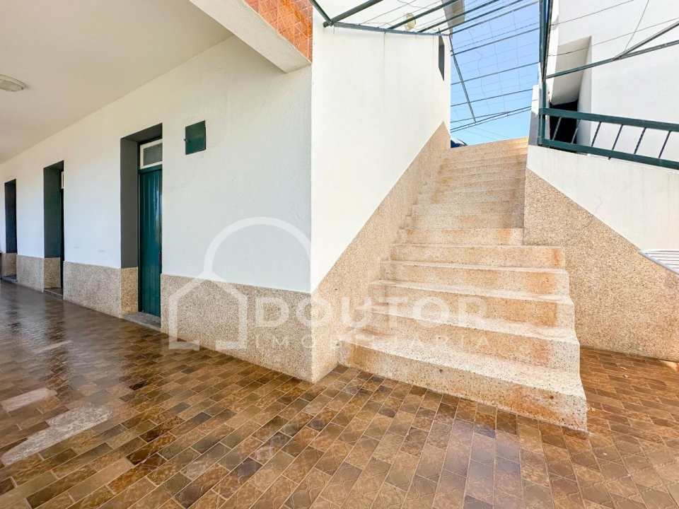 Moradia T3 para Venda em Ribeira Brava Foto 22