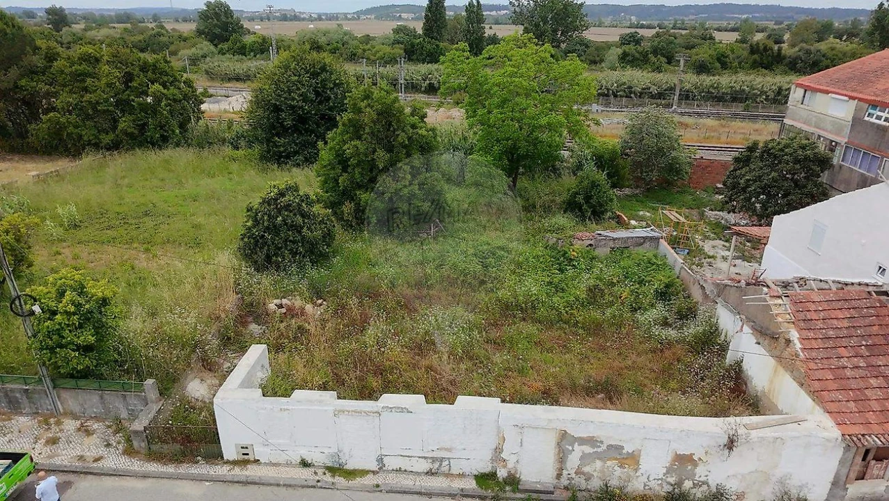 Terreno para Venda em Granja do Ulmeiro Foto 16