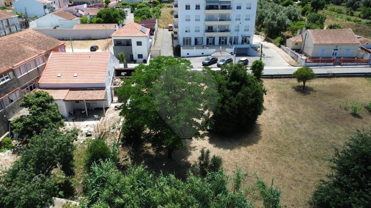 Terreno para Venda em Granja do Ulmeiro Foto 8