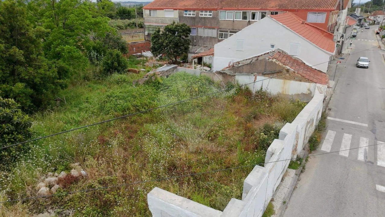 Terreno para Venda em Granja do Ulmeiro Foto 14