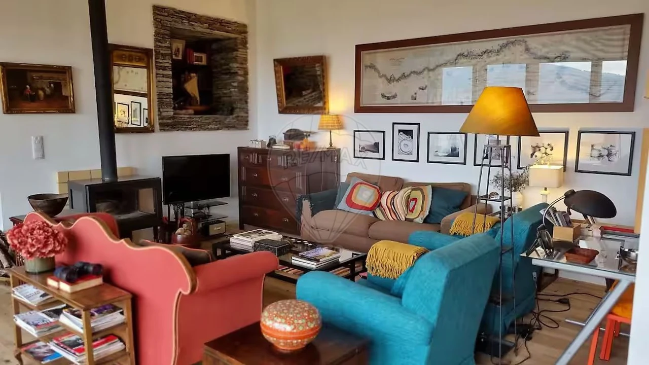 Quinta T3 para Venda em Valença do Douro Foto 15