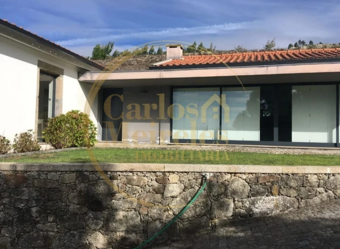 Quinta T4 para Venda em Serdedelo Foto 7