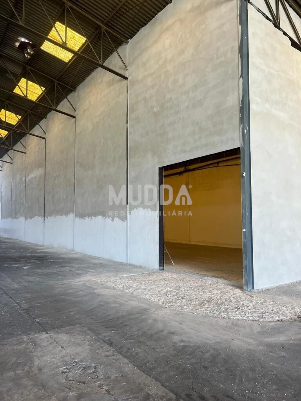 Armazém para Arrendamento em Oiã Foto 5