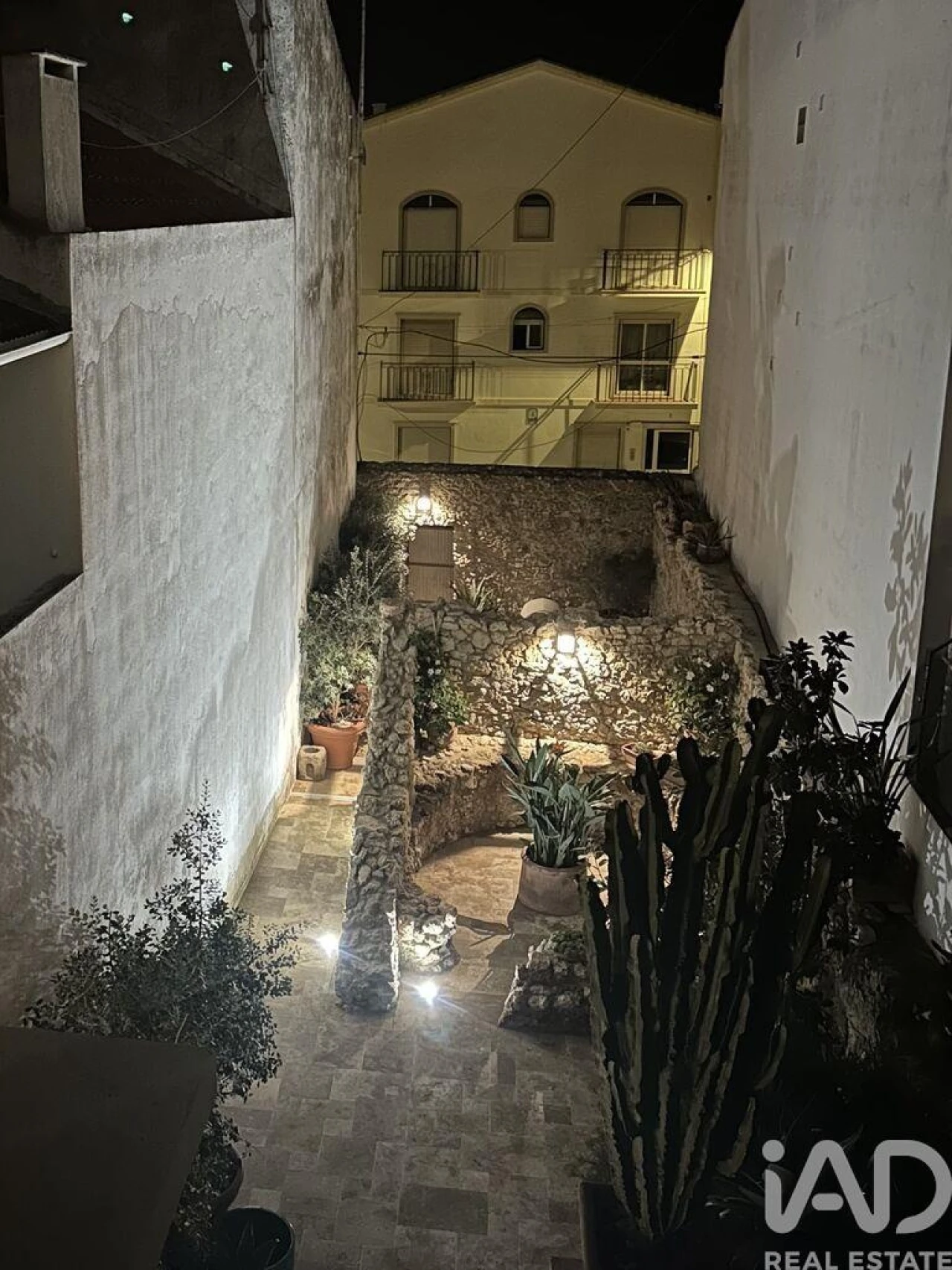 Moradia T1 para Venda em Nazare Foto 21