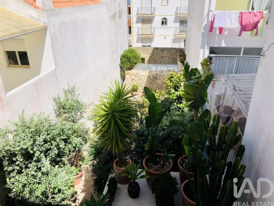 Moradia T1 para Venda em Nazare Foto 22