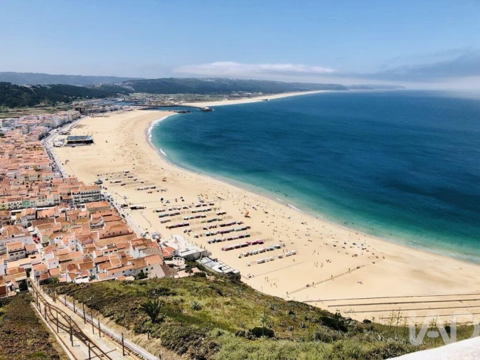 Moradia T1 para Venda em Nazare Foto 24