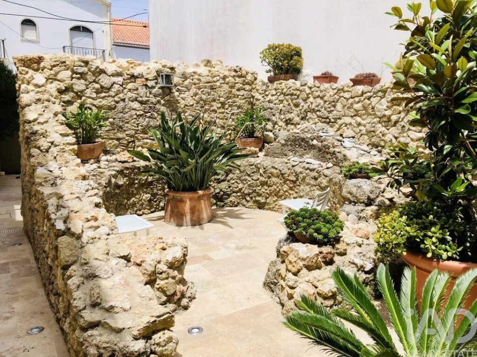 Moradia T1 para Venda em Nazare Foto 15