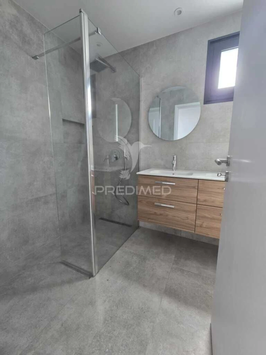 Apartamento T2 para Venda em São Martinho Foto 9