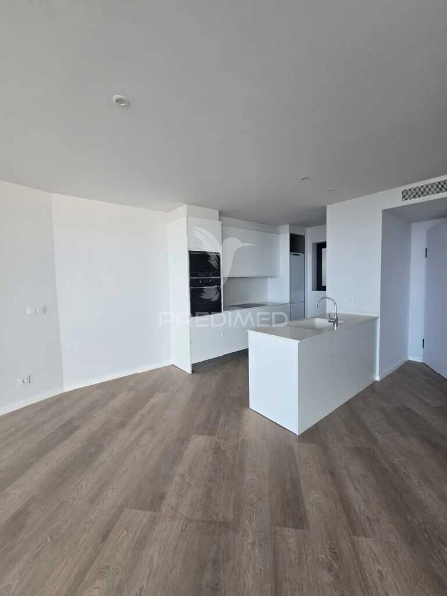 Apartamento T2 para Venda em São Martinho Foto 2
