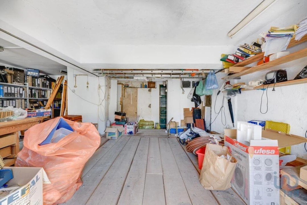 Garagem para Venda em Queluz e Belas Foto 3
