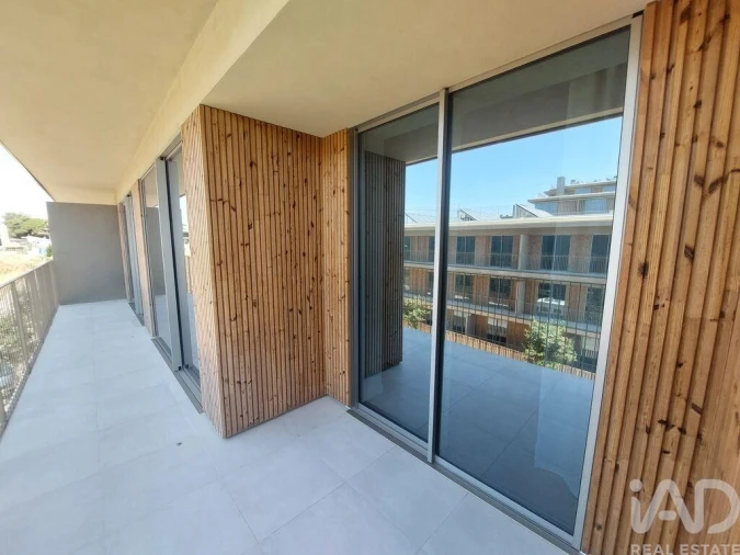 Apartamento T2 para Venda em Quarteira Foto 10