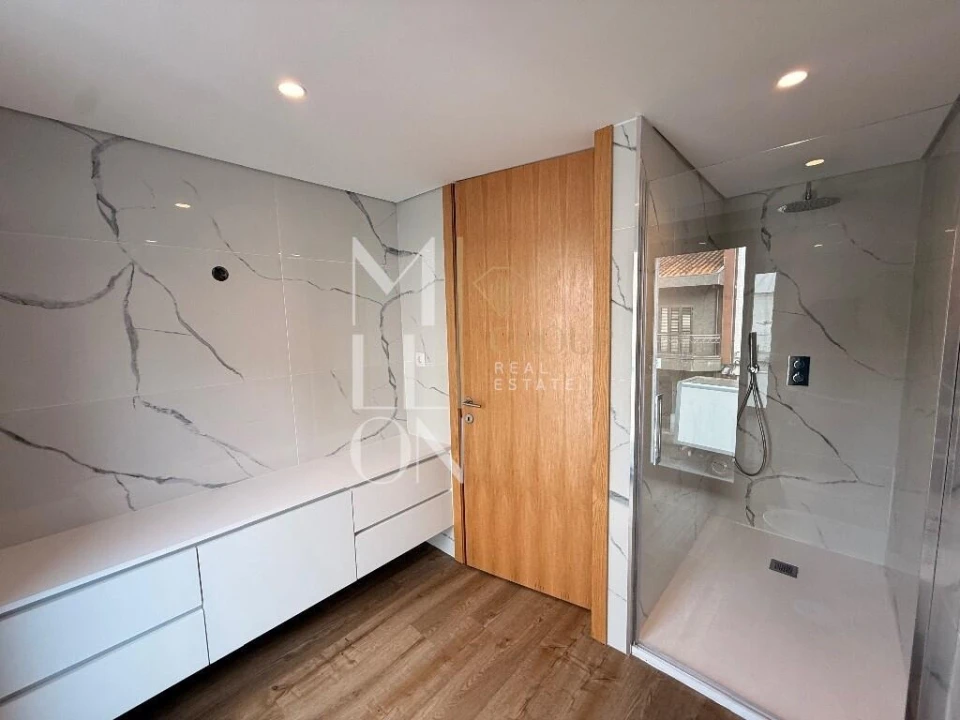 Apartamento T1 para Venda em Vila do Conde Foto 8