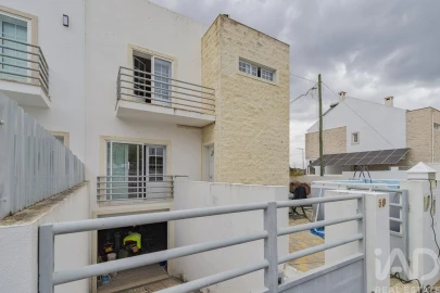 Moradia T3 para Venda em Poceirão e Marateca