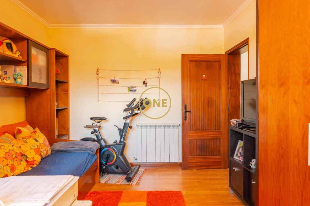 Apartamento T3 para Venda em Fajã de Baixo Foto 13