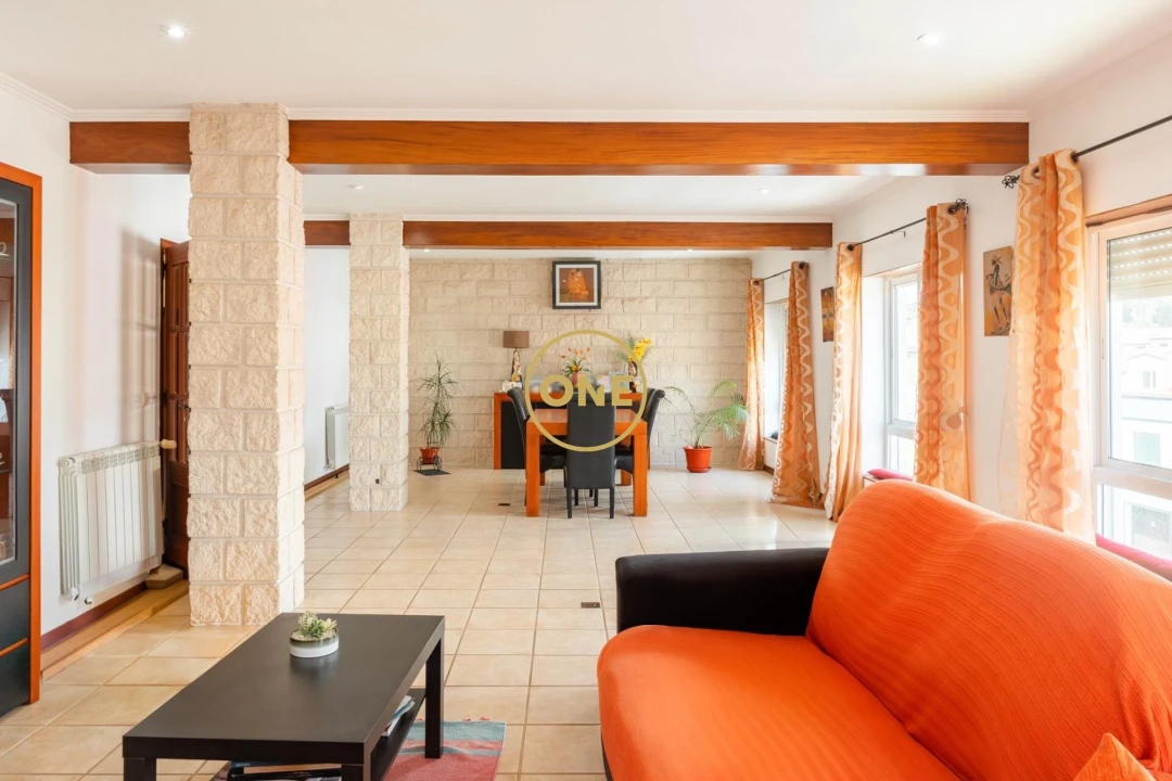 Apartamento T3 para Venda em Fajã de Baixo Foto 5