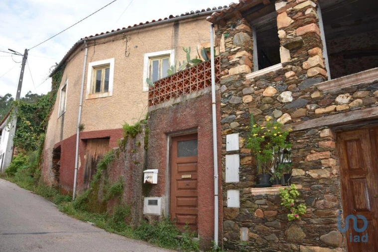 Moradia T2 para Venda em Miranda do Corvo Foto 3