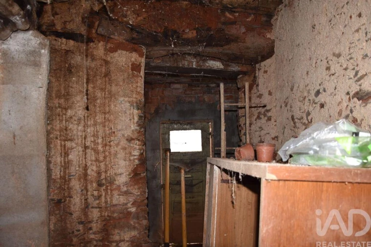 Moradia T2 para Venda em Miranda do Corvo Foto 25