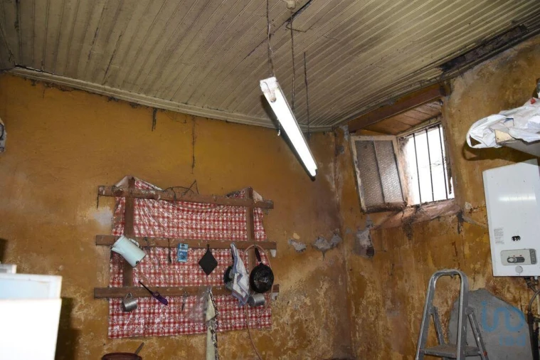 Moradia T2 para Venda em Miranda do Corvo Foto 14