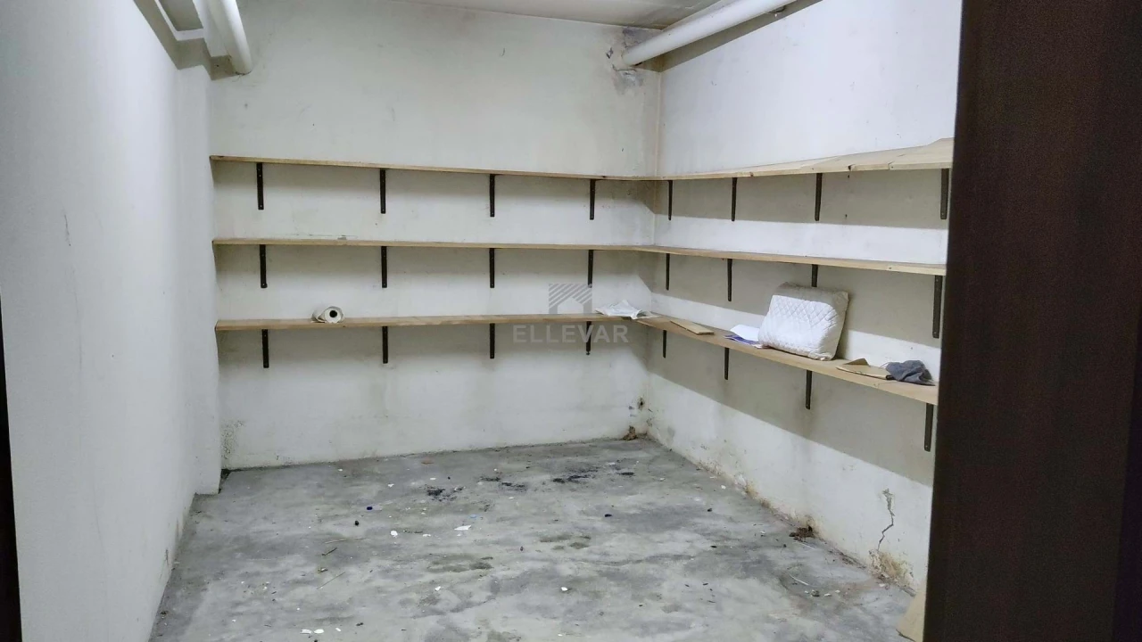 Negócio para Venda em Caniço Foto 9