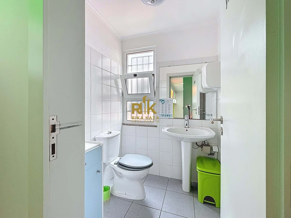 Negócio para Arrendamento em Caniço Foto 7