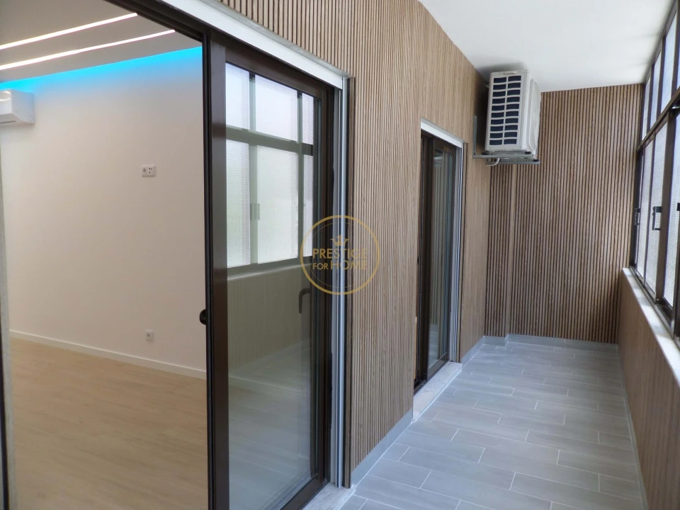 Apartamento T3 para Venda em Quarteira Foto 25