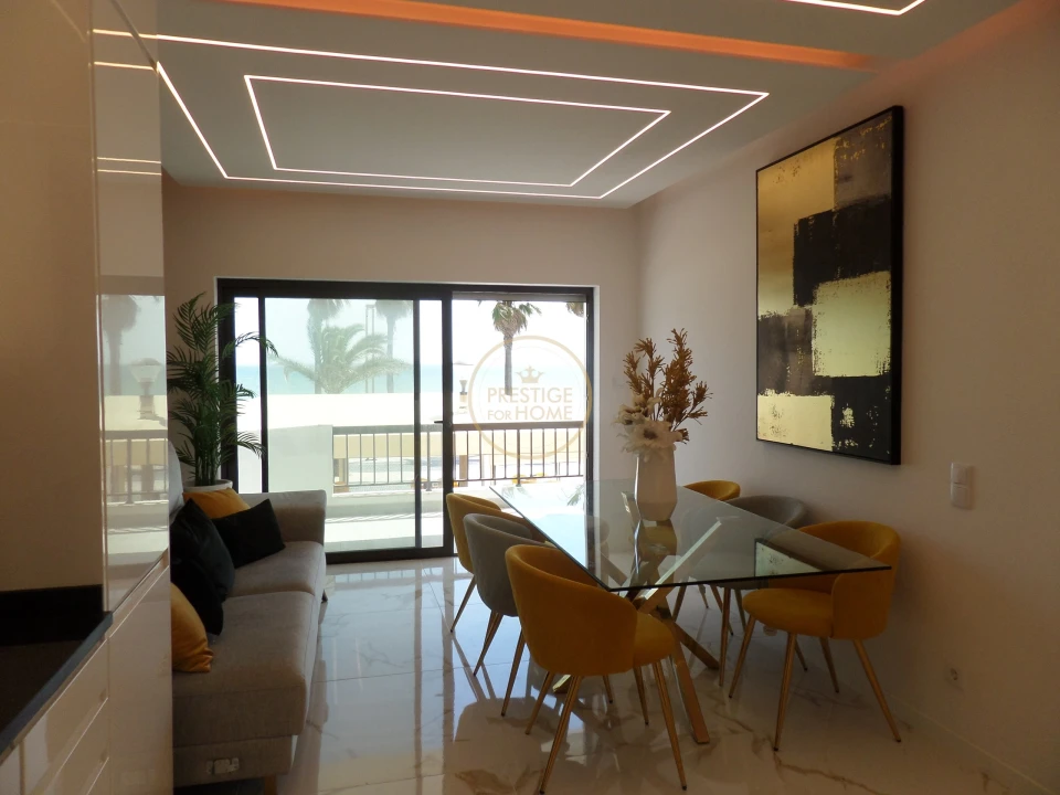 Apartamento T3 para Venda em Quarteira Foto 1