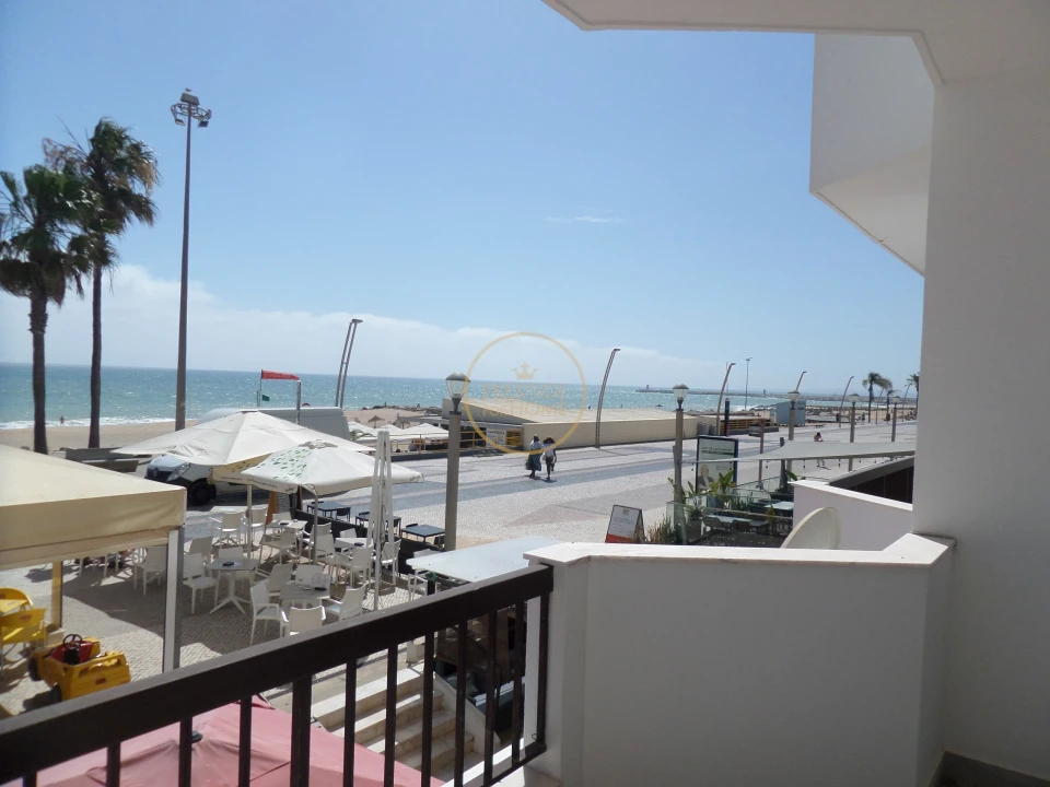 Apartamento T3 para Venda em Quarteira Foto 30