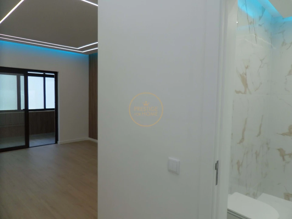 Apartamento T3 para Venda em Quarteira Foto 24
