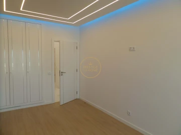 Apartamento T3 para Venda em Quarteira