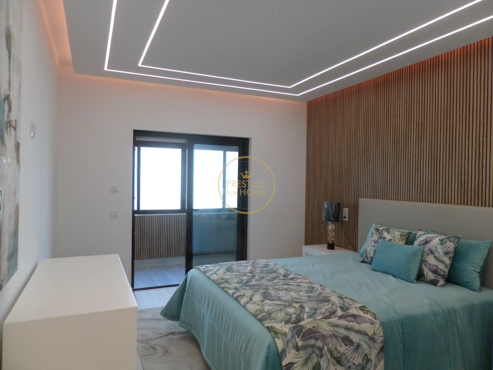 Apartamento T3 para Venda em Quarteira Foto 20