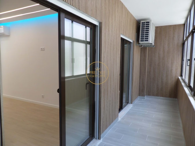 Apartamento T3 para Venda em Quarteira Foto 25