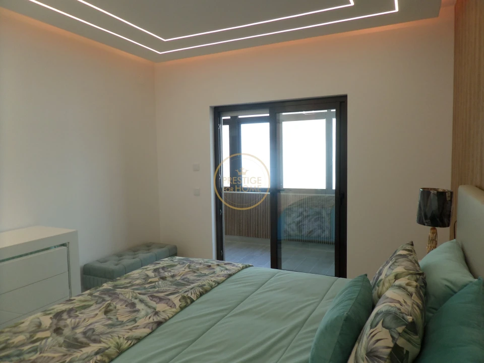Apartamento T3 para Venda em Quarteira Foto 21