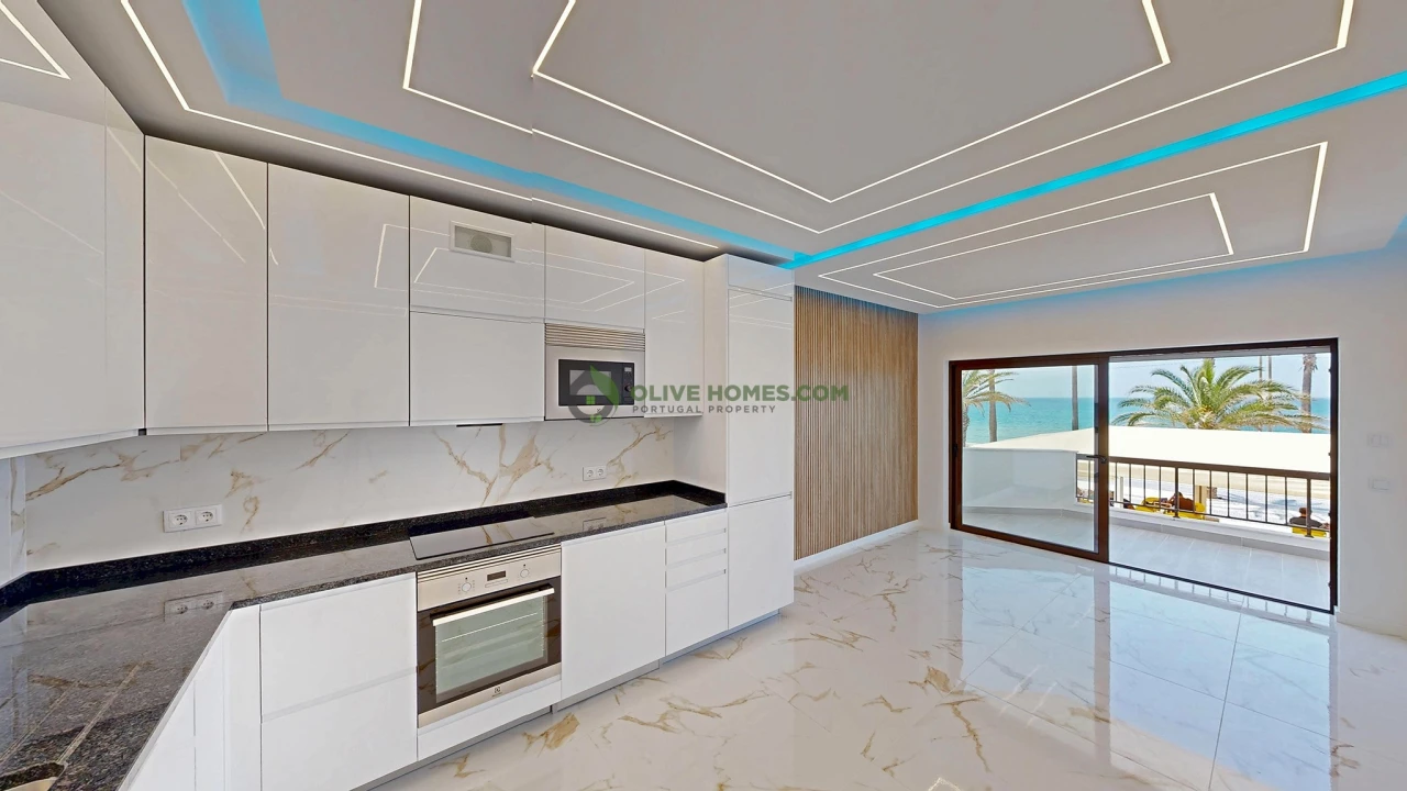 Apartamento T3 para Venda em Quarteira Foto 9
