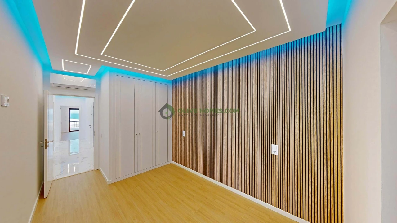 Apartamento T3 para Venda em Quarteira Foto 24