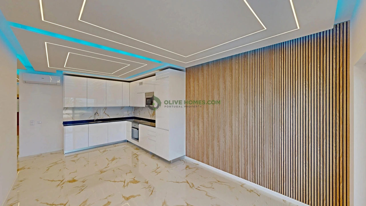 Apartamento T3 para Venda em Quarteira Foto 4