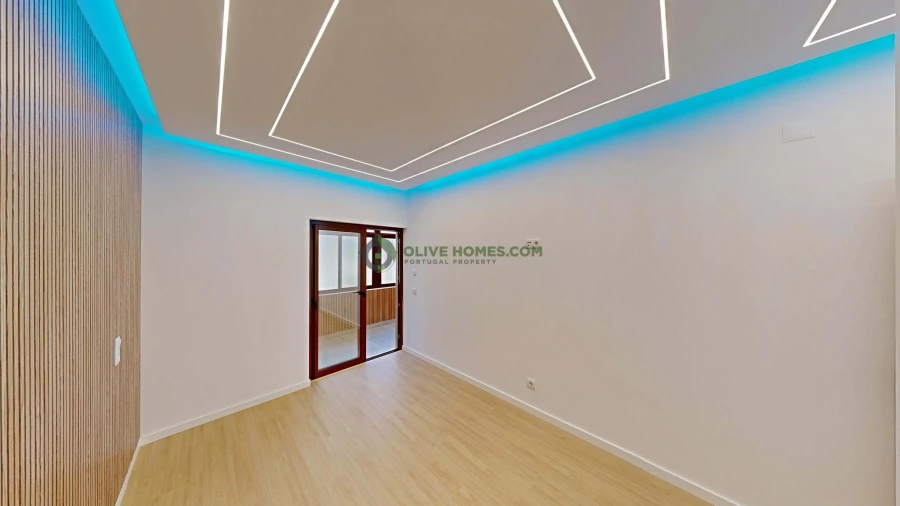 Apartamento T3 para Venda em Quarteira Foto 22